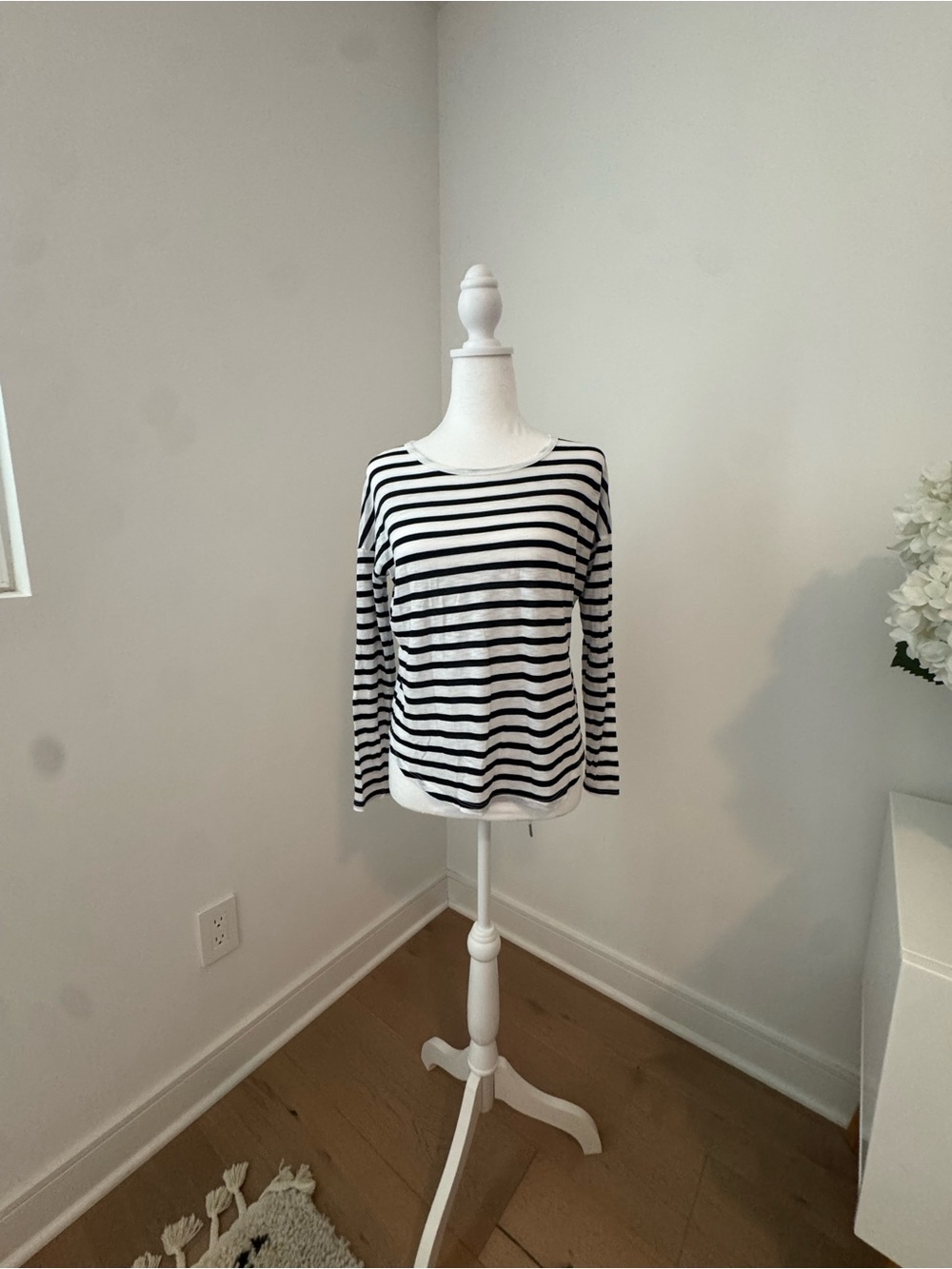 Splendid Blue & White Striped Long-Sleeve Tshirt